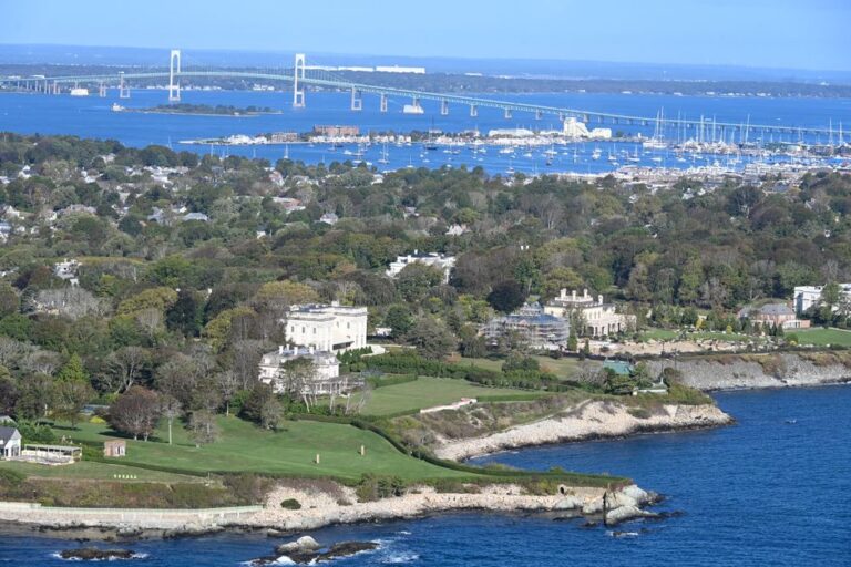 Rhode Island Gently: Harbors, Mansions & Cliff-Walk Segments